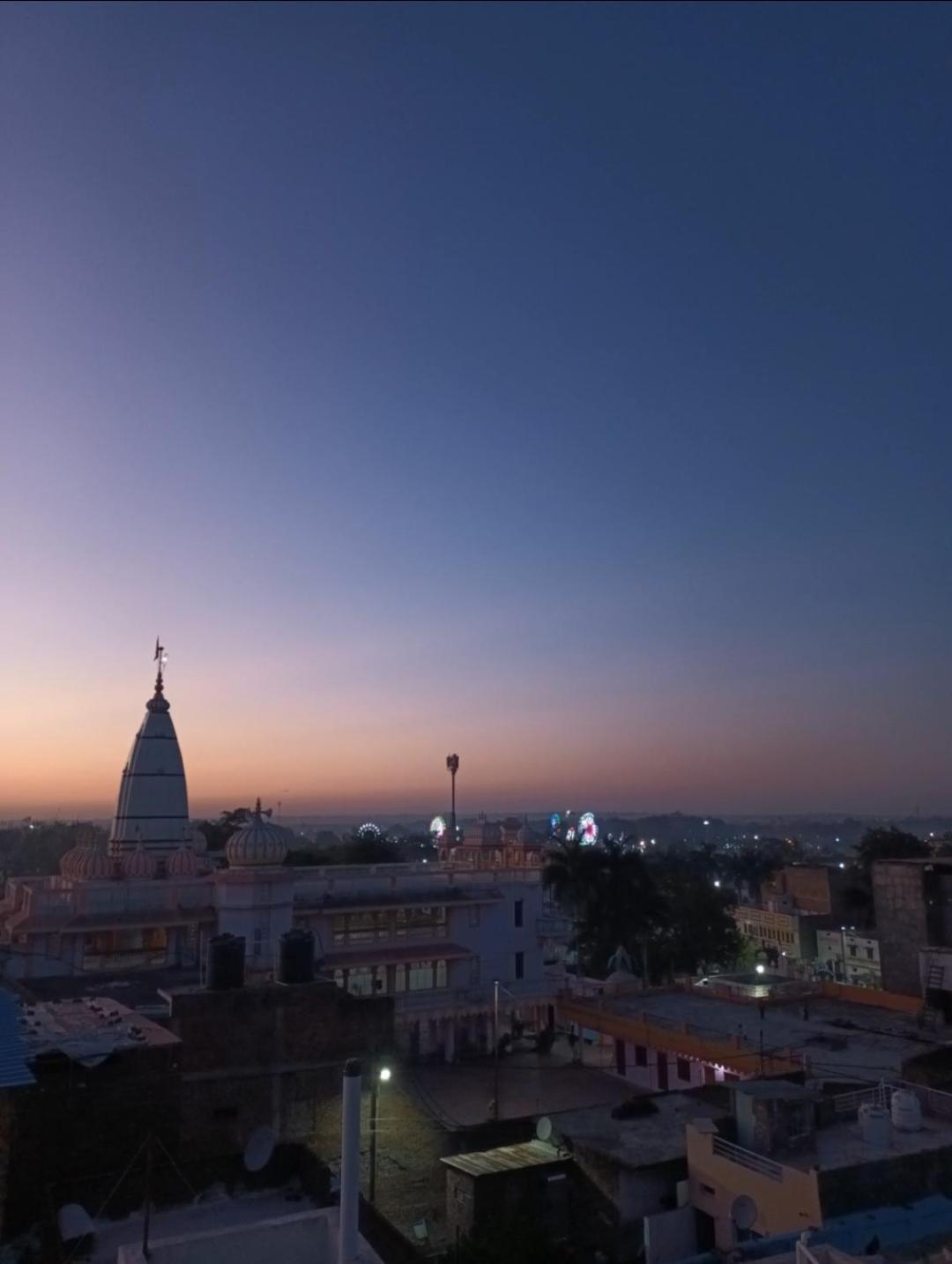 Anand Yatri Grah - Home Stay, اوجاين المظهر الخارجي الصورة